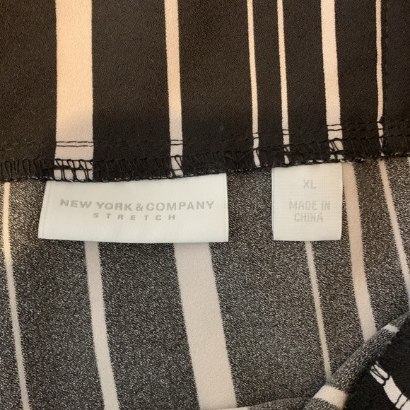 New York & Company Black and White Striped maxi skirt high slit XL paper bag - Picture 5 of 7